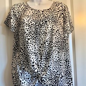 *New* Adrianna Papell Twist Front Blouse